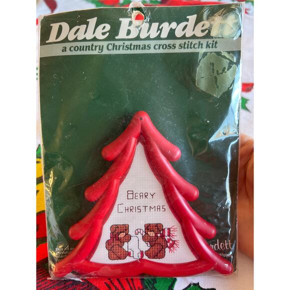 Beary Christmas Crosstitch kit unopened - Picture 1 of 3